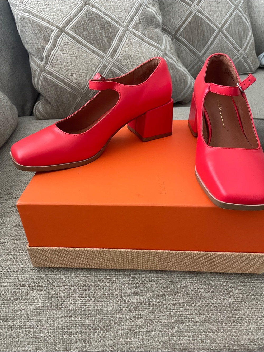 INTENTIONALLY BLANK Red Mary Jane Heels with Ankle Strap - Picture 2 of 5